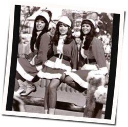 I Saw Mommy Kissing Santa Claus Chords by The Ronettes