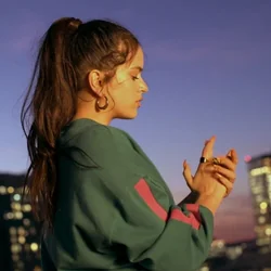 Focu ‘ranni by ROSALÍA