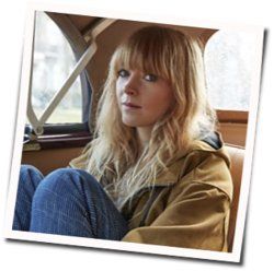 Nobody Comes Round Here Chords by Lucy Rose