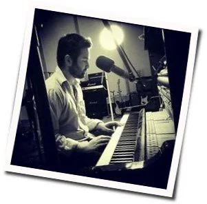 Gone Gone Chords by Tom Rosenthal
