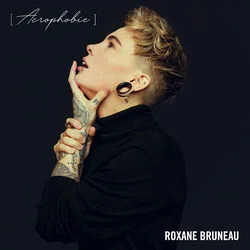 Hold Me Close Chords by Roxane Bruneau