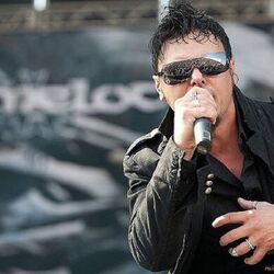 Roy Khan chords for For all