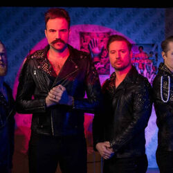 Lovecop Chords by Royal Republic