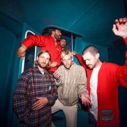 Sunday Night Chords by The Rubens