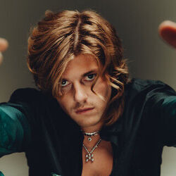 Kiss Me Chords by Ruel