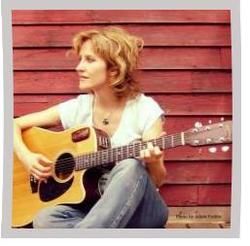 My Love Loves The Ocean Chords by Sally Barris