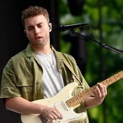 Alright Chords by Sam Fender