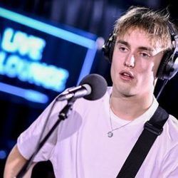Break Up With Your Girlfriend I'm Bored Chords by Sam Fender