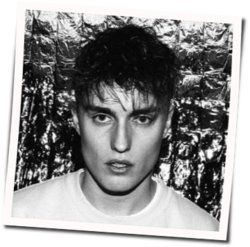 Poundshop Kardashians Chords by Sam Fender