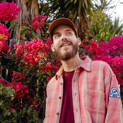 Lonely In La Intro by San Holo