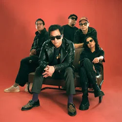 Butterfly Carnival Ukulele Chords by Sandwich