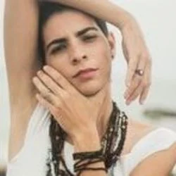 Seu Lugar Pra Voltar Chords by Sara Lizz