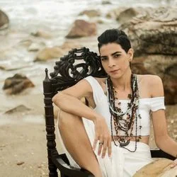 Valsa Triste Chords by Sara Lizz