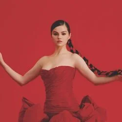 Buscando Amor Chords by Selena Gomez