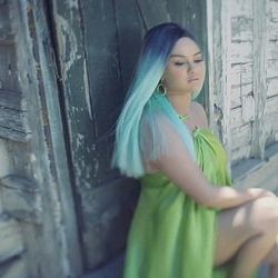 999  Chords by Selena Gomez