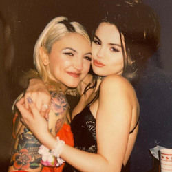 Anxiety (feat. Julia Michaels) Chords by Selena Gomez