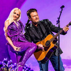 Hangin On Chords by Blake Shelton