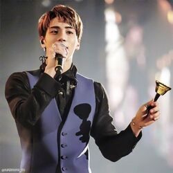 Moon Drop Chords by SHINee