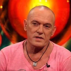 Bereshit Olam Chords by Shlomi Shabat