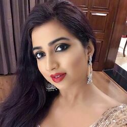 Teri In Adaaon Pe Chords by Shreya Ghoshal