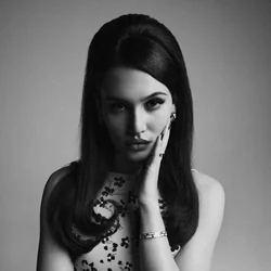 He's Not My Baby I'm His Chords by Sienna Spiro