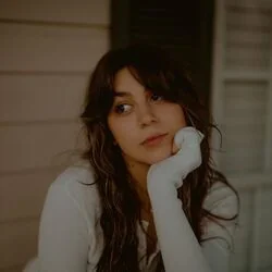 Gold Star Kid Chords by Sierra Carson