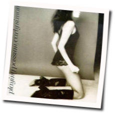 Love Out In The Street Chords by Carly Simon