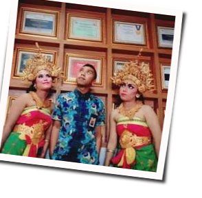 Tetep Mekenyem Chords by Leeyonk Sinatra