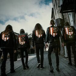 The Gangs All Here Chords by Skid Row