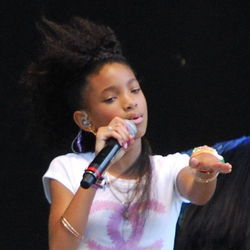 Born To Give Chords by Willow Smith