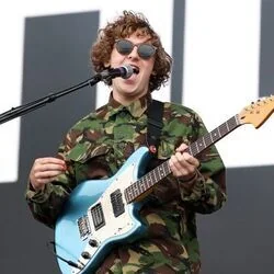 Dreams Chords by The Snuts