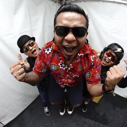 Endank Soekamti tabs for Aku gak pulang