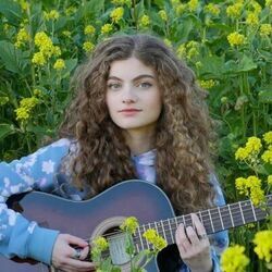 He's Dead To Me Acoustic Live Chords by Sophie May