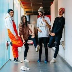 Cigarette Kiss Chords by Stand Atlantic