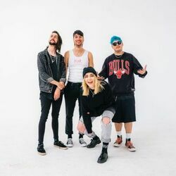 Cabin Fever Chords by Stand Atlantic
