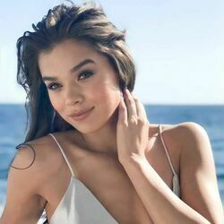 Coast  Chords by Hailee Steinfeld