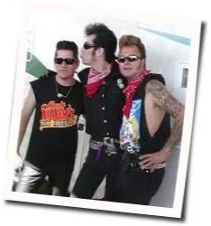 Rumble In Brighton Bass Tab by Stray Cats