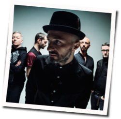 Nuove Radici Bass tabs by Subsonica