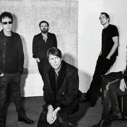 She Still Leads Me On Chords by Suede