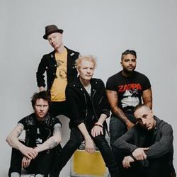 Turning Away Bass Tab by Sum 41
