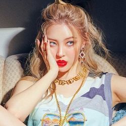 You Can't Sit With Us Chords by Sunmi (선미)