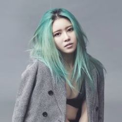 Don't Hang Up Chords by Suran (수란)
