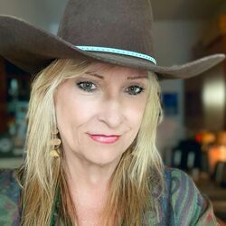 The Winery On The Square Chords by Susan Scrupski