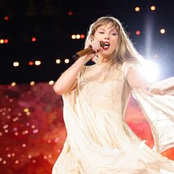 August Ukulele Chords by Taylor Swift
