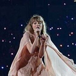 August  Chords by Taylor Swift
