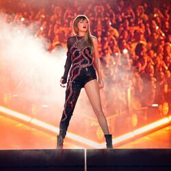 Clean - Evermore Live Chords by Taylor Swift