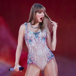 Max Martin Medley Chords by Taylor Swift