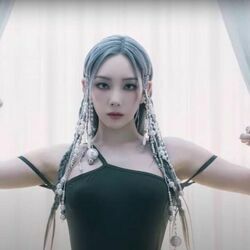 Invu  Chords by Taeyeon (태연)
