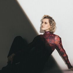 Middle Of It All Chords by Taya
