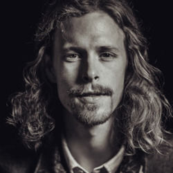 Snowshoes Chords by Taylor Meier